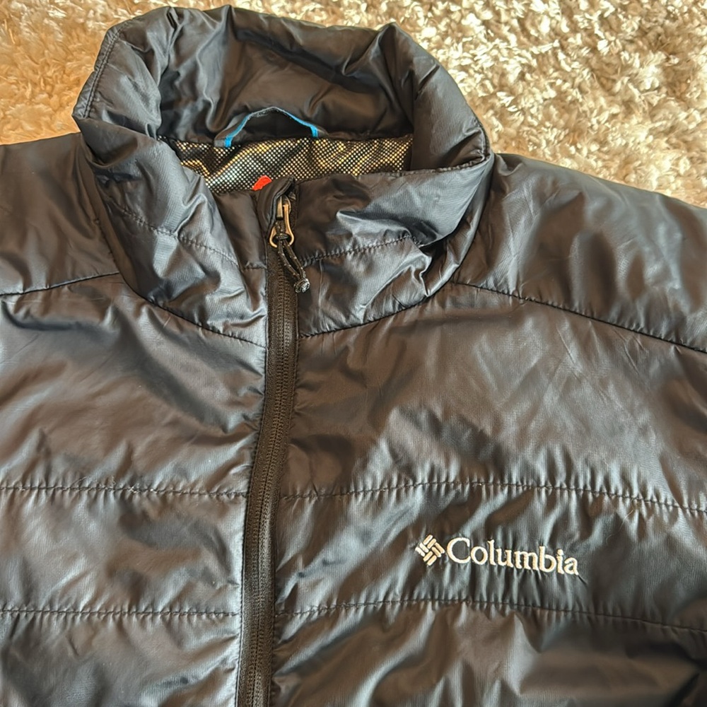 Men’s Columbia Jacket - Picture 2 of 3